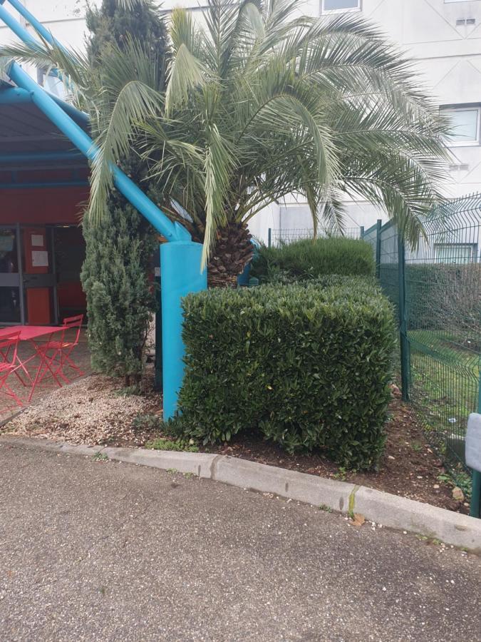 Hotelf1 Lyon Isle D'abeau Ouest St Exupery 3* Saint-Quentin-Fallavier