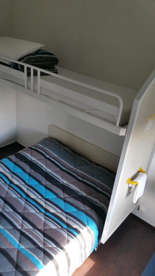 Hotelf1 Lyon Isle D'abeau Ouest St Exupery Saint-Quentin-Fallavier