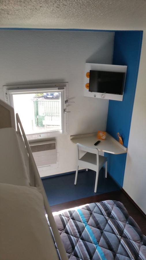 Hotelf1 Lyon Isle D'abeau Ouest St Exupery Hotel