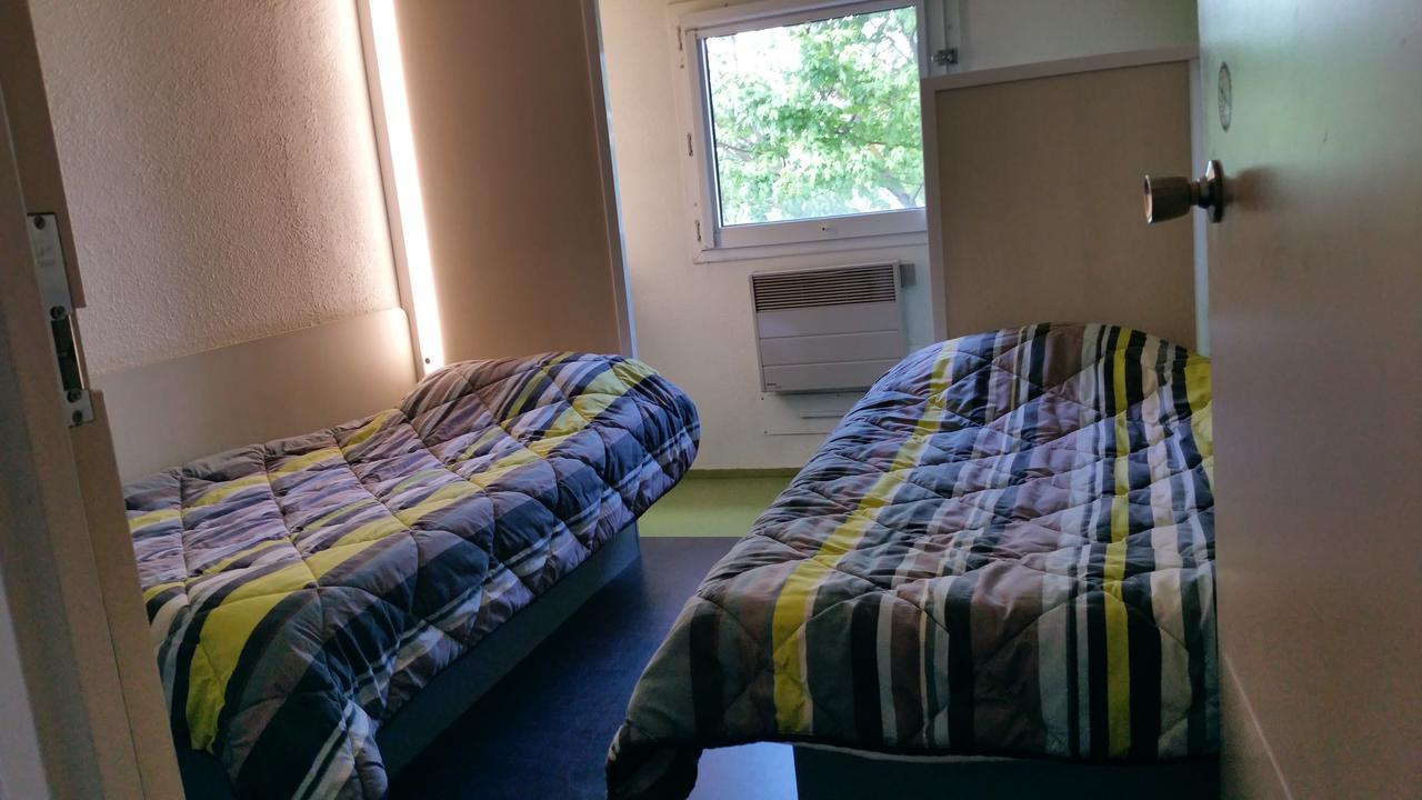 Hotel Hotelf1 Lyon Isle D'abeau Ouest St Exupery 3*